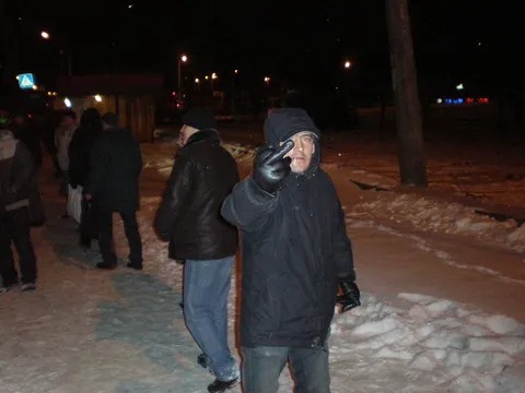 У Вінниці таксисти заблокували автобуси з молодиками спортивної статури, що їхали до Києва — фото 1