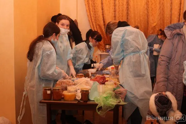 Вінницькі школярі ходять обідати в захоплену облраду — фото 1