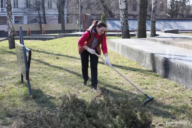 У Вінниці студенти провела суботник (Фоторепортаж) — фото 7