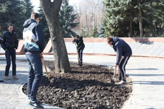 У Вінниці студенти провела суботник (Фоторепортаж) — фото 9