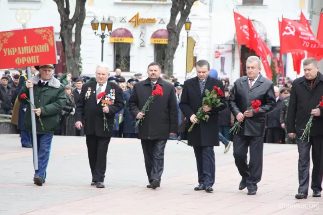 Вінниця відзначає 70-річчя звільнення від гітлерівських окупантів (Фоторепортаж) — фото 8