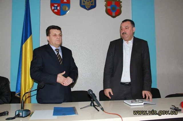 Анатолій Олійник офіційно представив громадам нових керівників РДА (Фоторепортаж) — фото 2