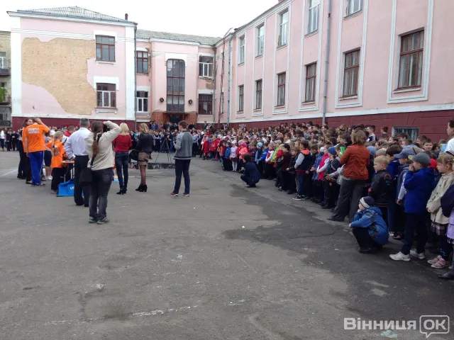 Школярів Вінниці навчають захищати життя (Фоторепортаж) — фото 2