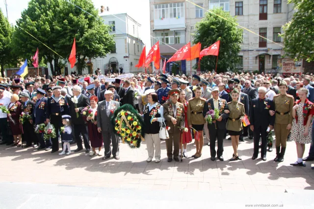 У Вінниці з великою шаною відзначили 69-ту річницю Перемоги (Фоторепортаж) — фото 1