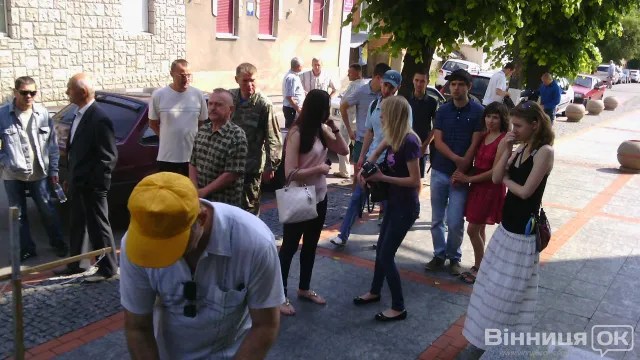 Кілька десятків вінницьких активістів Майдану, вимагати відставки В’ячеслава Соколового (Фоторепортаж) — фото 2