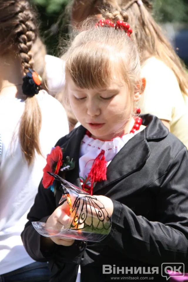 На Європейській площі відбувся майстер-клас - «Друге життя пластикових пляшок» (Фоторепортаж) — фото 8