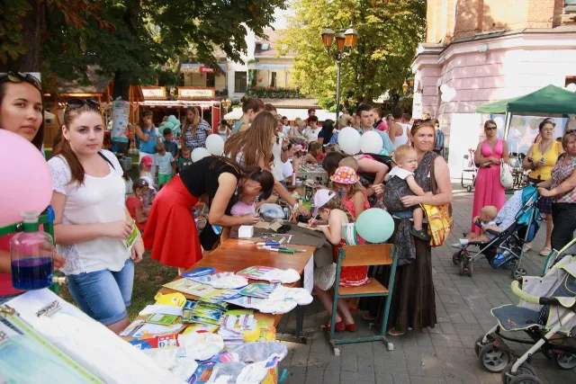 У Вінниці пройшла  Акція в підтримку Всесвітнього тижня грудного вигодовування (Фото) — фото 2