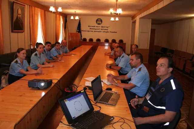 Вінницькі митники навчались працювати по-європейськи — фото 1