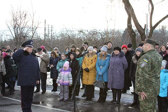Вінницькі правоохоронці знову вирушили виконувати службові обов'язки на Сході країни (Фото) + (Відео) — фото 1