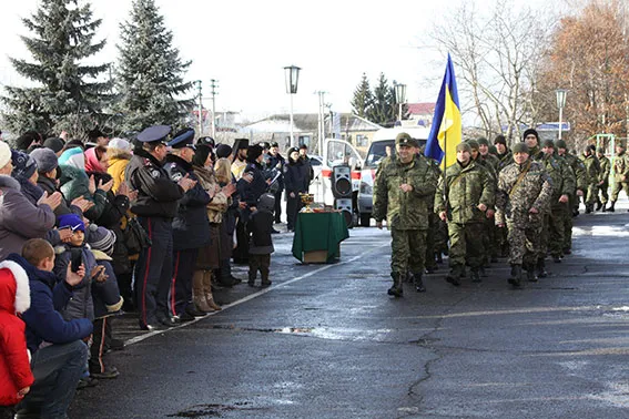Вінницькі правоохоронці знову вирушили виконувати службові обов'язки на Сході країни (Фото) + (Відео) — фото 4