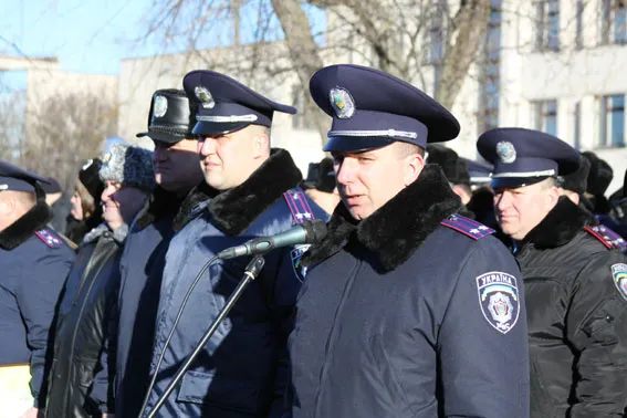Більше 400 людей вивезли з-під обстрілів в зоні АТО вінницькі міліціонери (Фоторепортаж) + (Відео) — фото 3