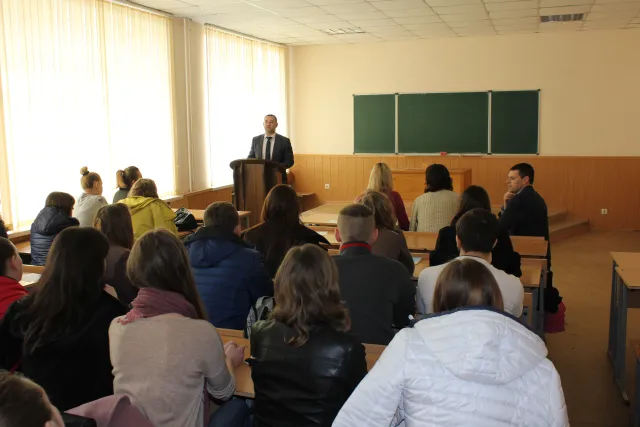 Теми наукових робіт на податкову тематику студенти можуть обирати на власний розсуд — фото 1