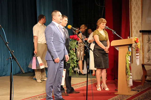 Подарунками за старання відзначили фіскали студентів технічного коледжу — фото 2