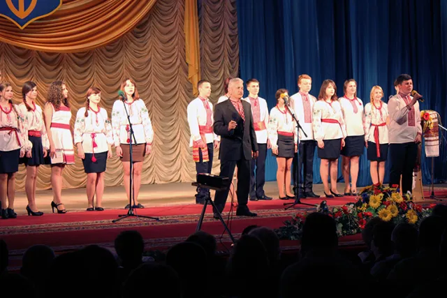 Подарунками за старання відзначили фіскали студентів технічного коледжу — фото 3