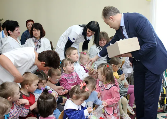 Благодійні справи обласних фіскалів у чистий четвер — фото 1