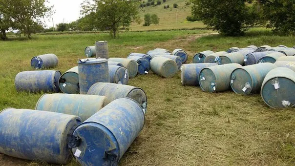 Вінницькі митники та працівники СБУ виявили 50 тонн контрабандного спирту — фото 1