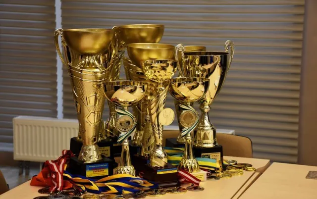 Вінницьких спортсменів нагородили за високі досягнення на Чемпіонатах світу — фото 1
